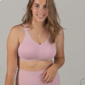 PARATUS OMNIA LAPIS Bonded Wirefree Bra In Pink Size 4XL Full Cup